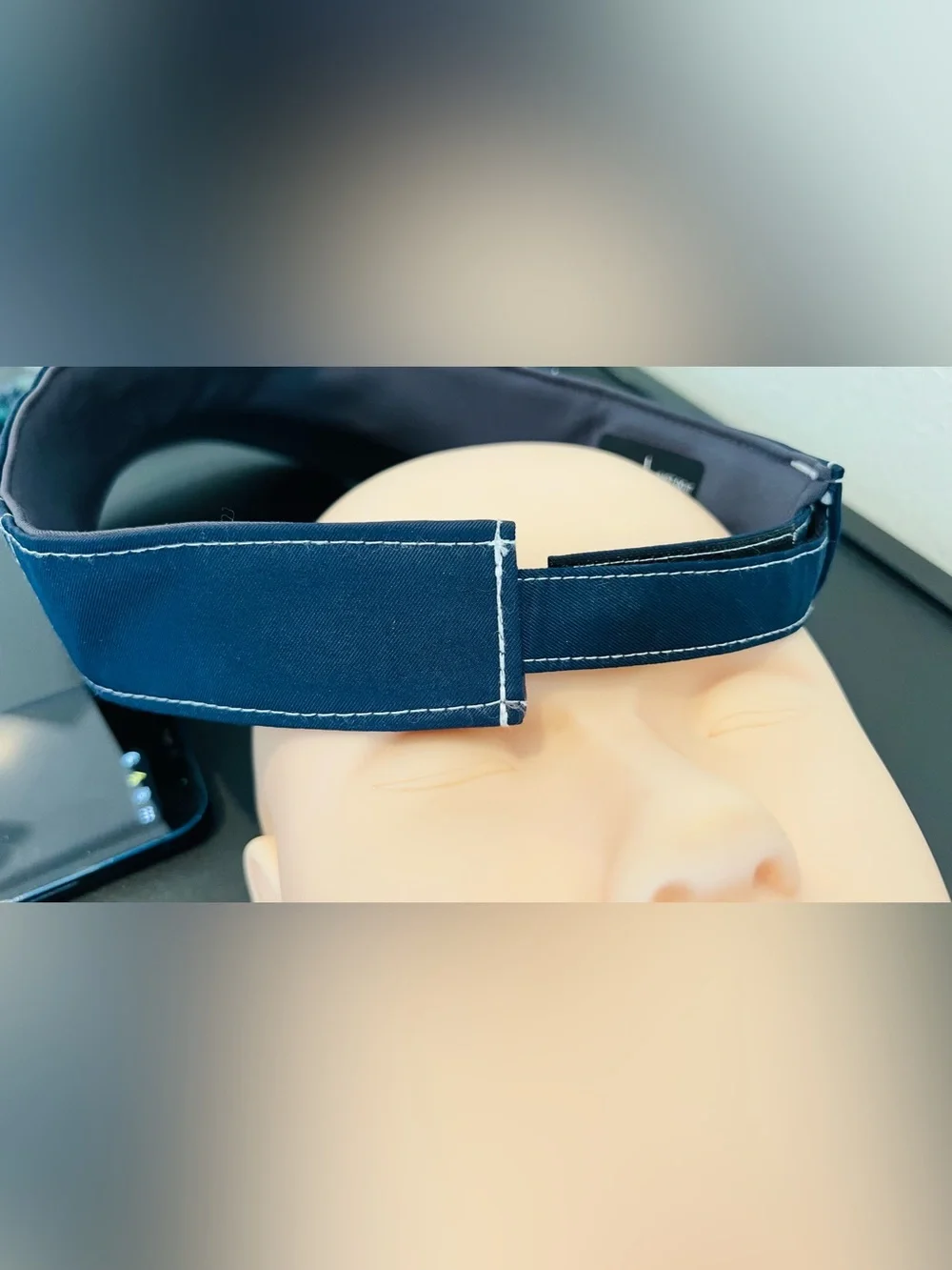 Nike performance visor